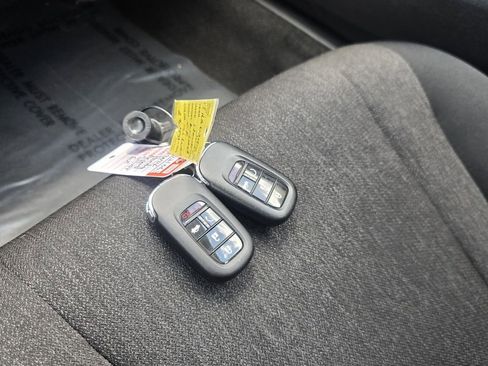 Used 2024 Honda Accord EX image 18
