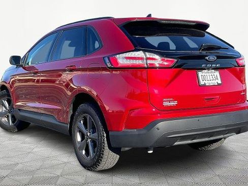 Certified 2024 Ford Edge SEL w/ Sport Appearance Package image 10