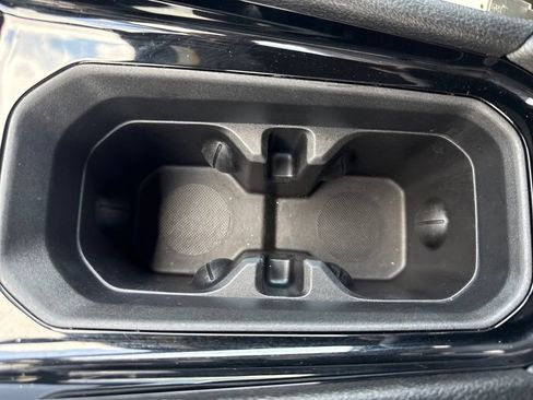 Certified 2025 Jeep Compass Limited AWD/4WD image 22