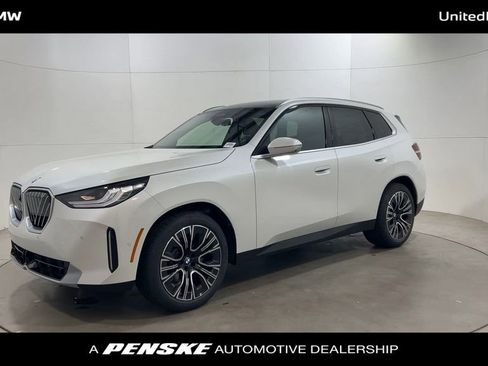 New 2025 BMW X3 xDrive30i w/ Premium Package image 4