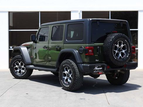 Used 2021 Jeep Wrangler Unlimited Rubicon w/ Safety Group AWD/4WD image 11