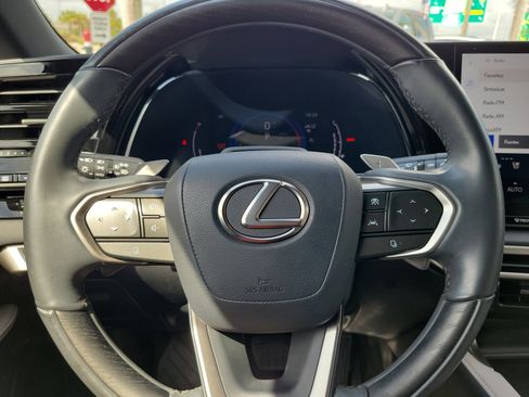 Used 2023 Lexus RX 350 Premium image 21