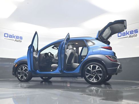 Used 2022 Hyundai Kona Limited AWD/4WD image 63