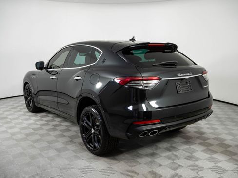 Used 2022 Maserati Levante Modena AWD/4WD image 3
