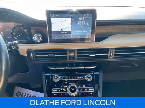 Used 2020 Lincoln Corsair Reserve w/ Equipment Group 201A image 14