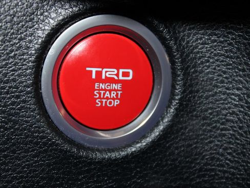 Used 2022 Toyota Tundra SR5 w/ TRD Sport Package AWD/4WD image 40