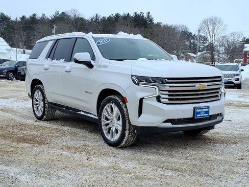Used 2021 Chevrolet Tahoe High Country w/ Premium Package image 3