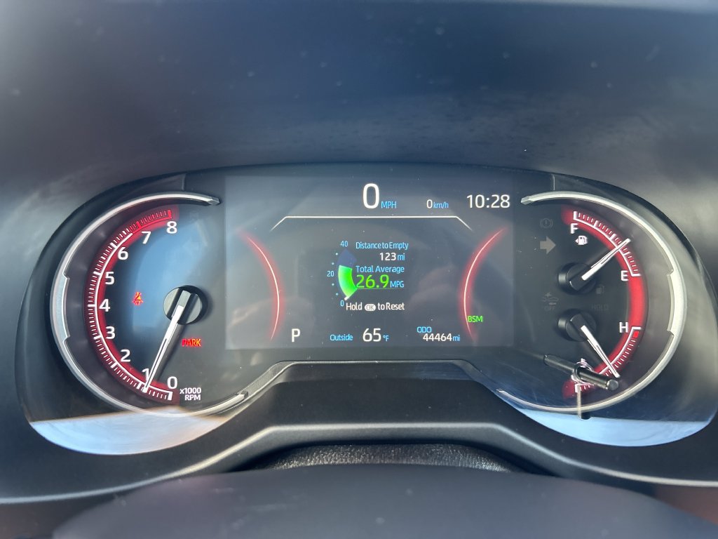 Certified 2025 Toyota RAV4 XLE AWD/4WD image 18