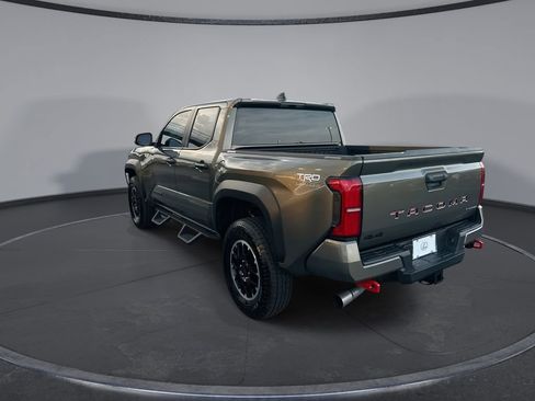 Used 2025 Toyota Tacoma TRD Off-Road AWD/4WD image 10