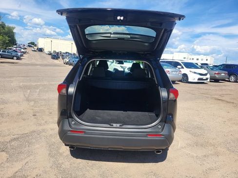 Used 2025 Toyota RAV4 XLE AWD/4WD image 27