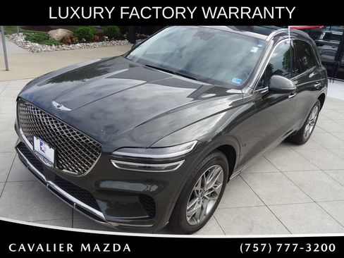 Used 2025 Genesis GV70 2.5T AWD/4WD image 9