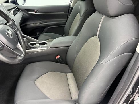 Used 2024 Toyota Camry LE image 27