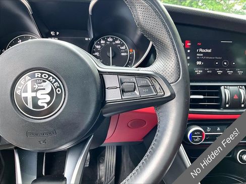 Used 2020 Alfa Romeo Giulia Ti w/ Nero Edizione AWD/4WD image 16