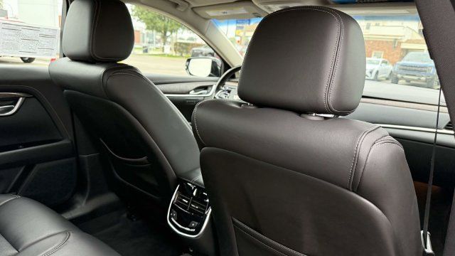 Used 2018 Cadillac XTS Luxury AWD/4WD image 23