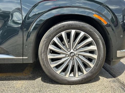 Used 2024 Hyundai Palisade Calligraphy AWD/4WD image 16