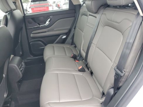 New 2026 Lincoln Corsair Premiere image 28