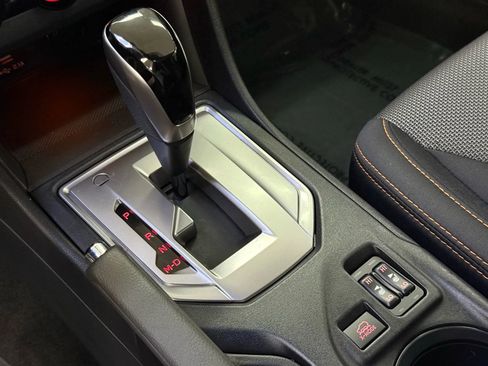 Used 2020 Subaru Crosstrek 2.0i Premium w/ Moonroof Package 2 image 23