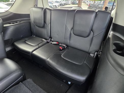 Used 2024 Nissan Armada SL w/ Captain's Chairs Package RWD image 13