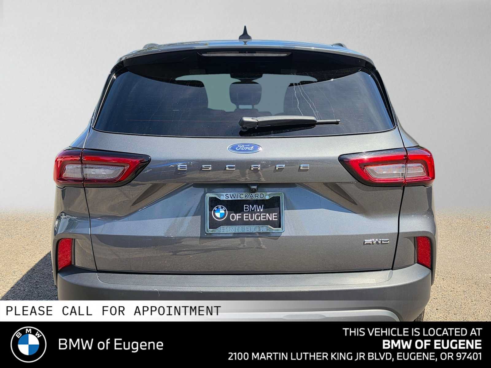 Used 2025 Ford Escape ST-Line Select AWD/4WD image 4