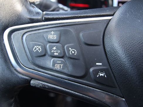 Used 2017 Chevrolet Malibu LT w/ Leather Package FWD image 21