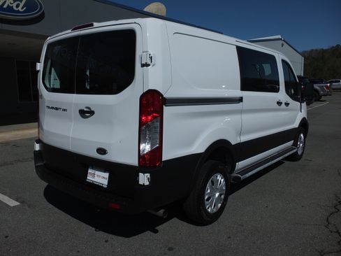 Used 2024 Ford Transit 250 Low Roof w/ Exterior Upgrade Package image 3