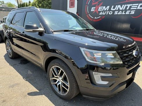 Used 2017 Ford Explorer Sport AWD/4WD image 5