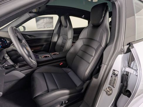 New 2026 Porsche Taycan image 5