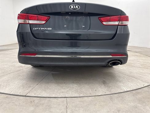 Used 2016 Kia Optima LX w/ LX Convenience Package image 25