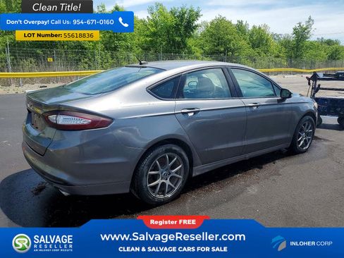 Used 2013 Ford Fusion SE FWD image 4