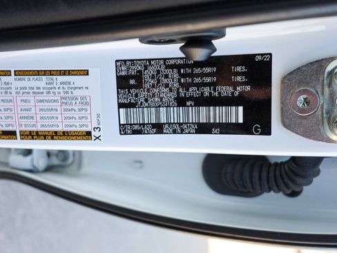 Used 2023 Lexus GX 460 Luxury image 27