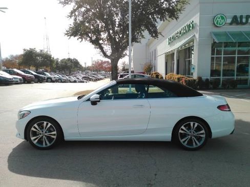 Used 2018 Mercedes-Benz C 300 CONVERTIBLE image 10