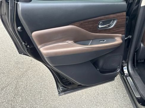 Used 2019 Nissan Murano Platinum FWD image 22