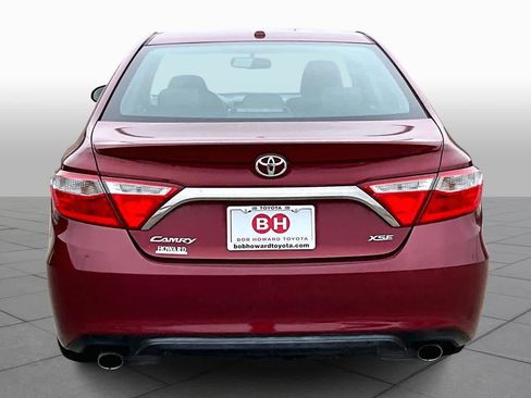 Used 2016 Toyota Camry XSE image 5