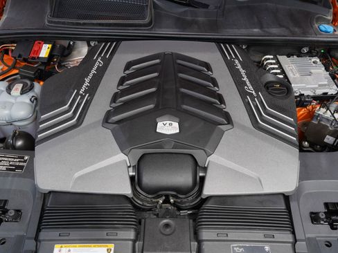 Used 2022 Lamborghini Urus AWD/4WD image 71