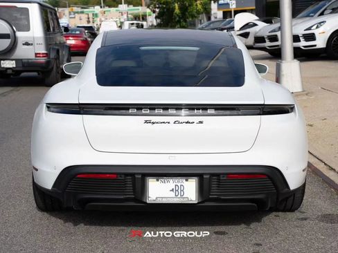 Used 2020 Porsche Taycan AWD/4WD image 6
