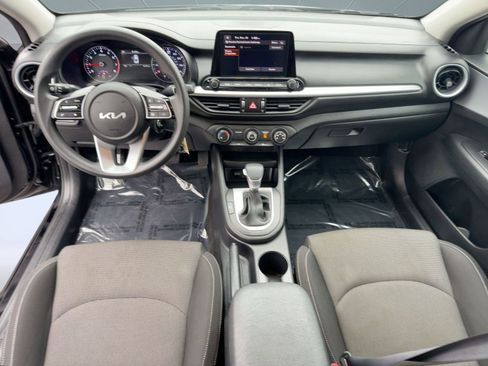 Used 2023 Kia Forte LXS image 16