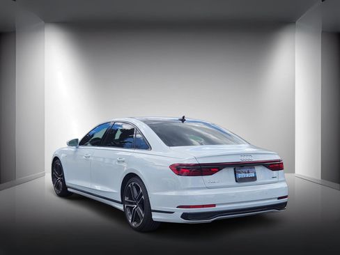 Used 2025 Audi A8 L 3.0T AWD/4WD image 3