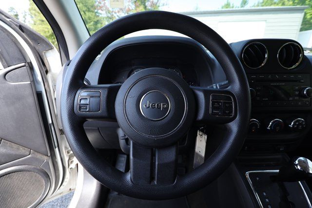 Used 2026 Jeep Wrangler Unlimited Sport AWD/4WD image 6