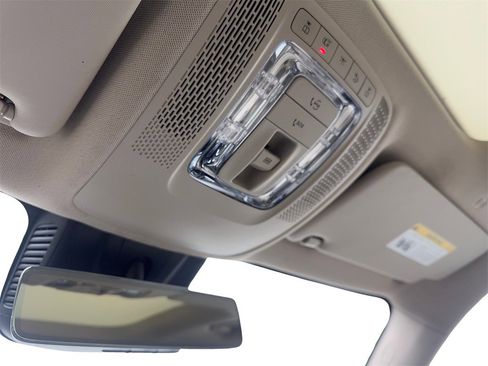 Used 2023 Mercedes-Benz EQB 300 4MATIC image 72