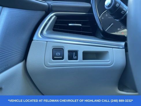 Used 2024 Cadillac XT5 Premium Luxury w/ LPO, Floor Liner Package image 19