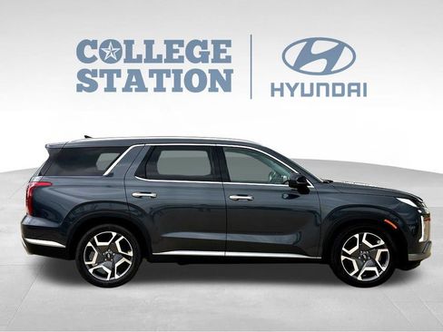 Used 2024 Hyundai Palisade SEL FWD image 11