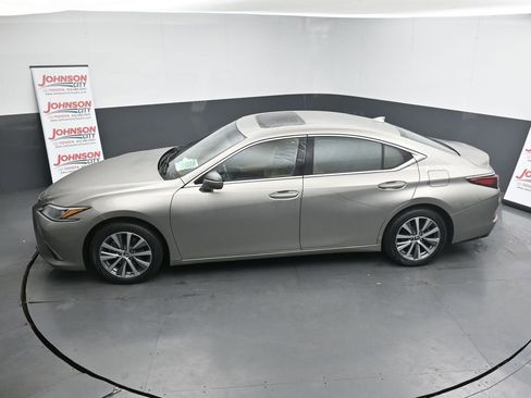 Used 2021 Lexus ES 350 w/ Accessory Package 2 image 28