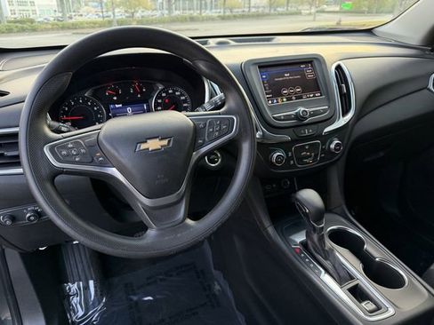 Used 2022 Chevrolet Equinox LT image 15