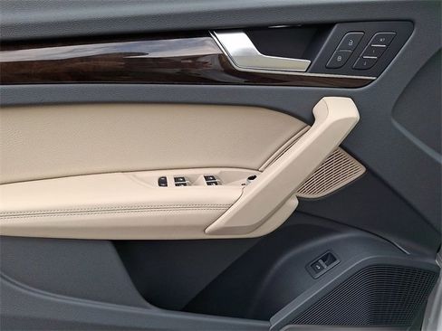 Used 2019 Audi Q5 Prestige image 14