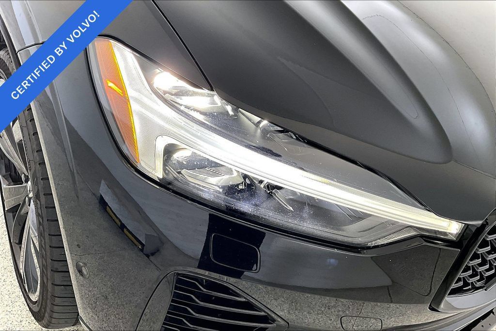 Used 2024 Volvo XC60 T8 Ultimate w/ Protection Package Premier AWD/4WD image 35