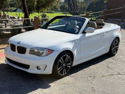 Used 2013 BMW 128i Convertible w/ Premium Pkg image 1
