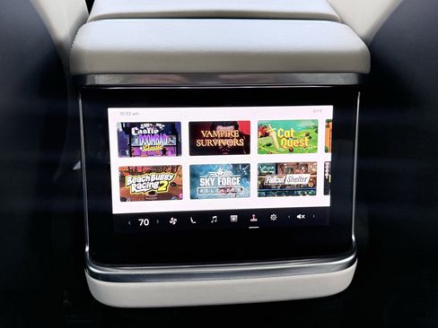 Used 2021 Tesla Model S Plaid image 48