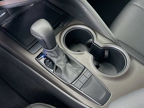 Certified 2024 Toyota Camry SE FWD image 16
