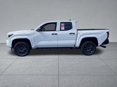 New 2025 Toyota Tacoma SR