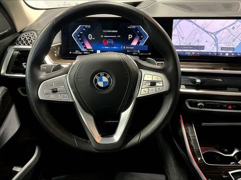 Certified 2024 BMW X7 xDrive40i w/ Premium Package image 7